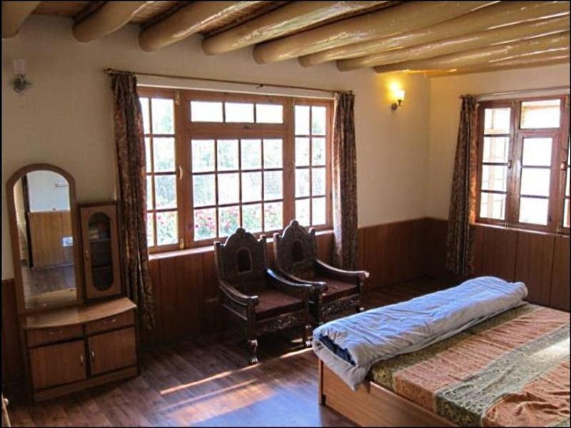 Gangs-Shun Homestay Leh Exterior photo