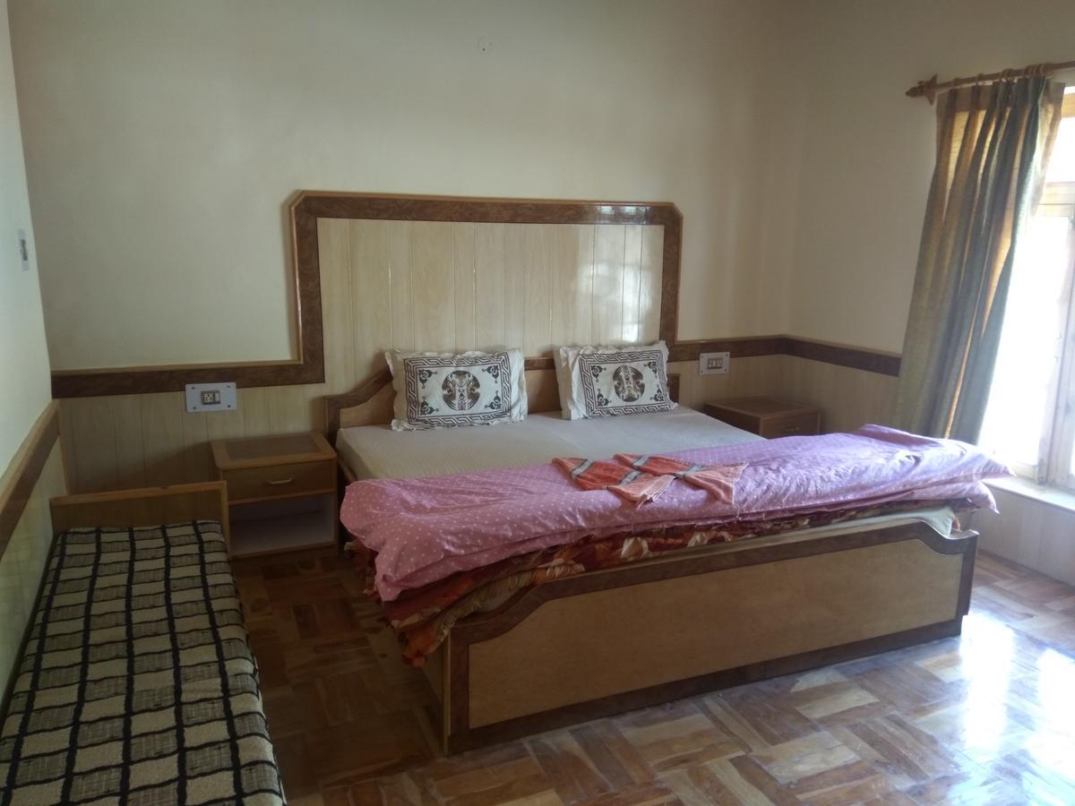Gangs-Shun Homestay Leh Exterior photo